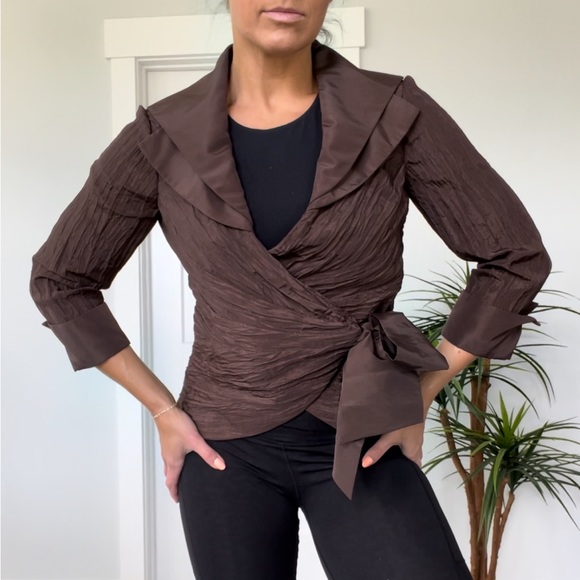 Victor Costa Jackets & Blazers - Victor Costa Brown 3/4 Sleeve Blazer Size 6